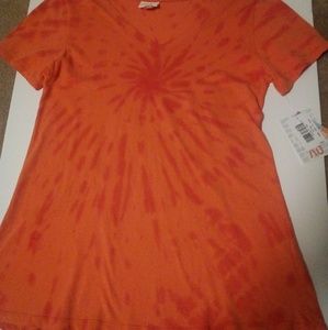LuLaRoe Christy tee top